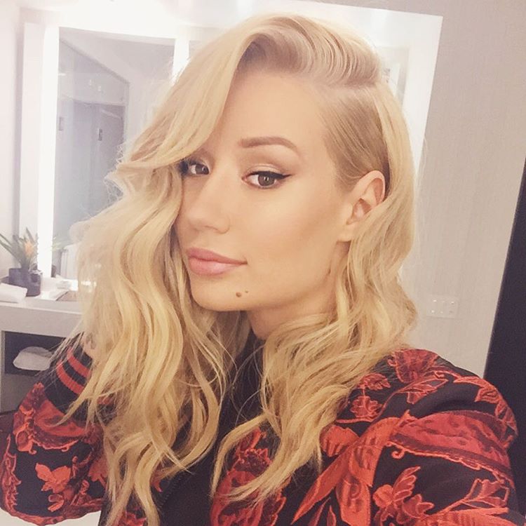 stars-admit-to-having-cosmetic-surgery-iggy-azalea-instagram-loves-her-plastic-surgeon