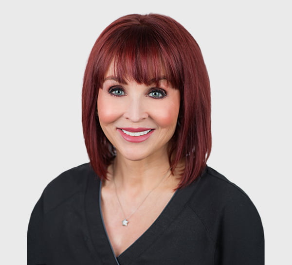 Cameron Vessey, Licensed Aesthetician